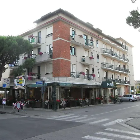 Hotel Harrys